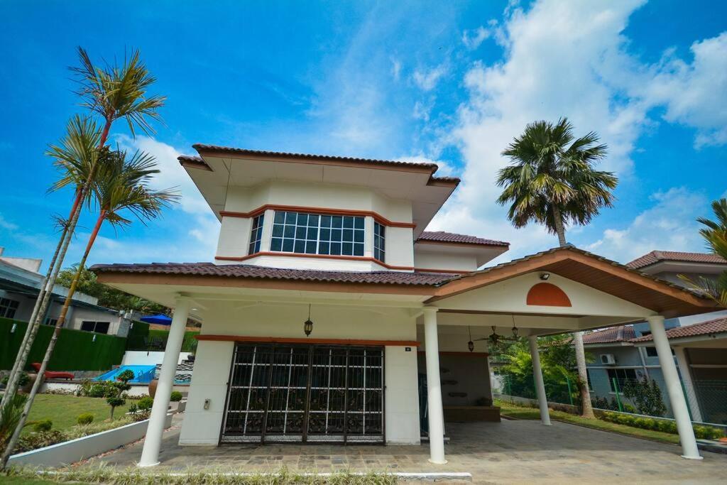Villa 969 With Private Pool Port Dickson Luaran gambar